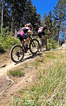 Tina Vrhovnik med elito na dveh močnih mednarodnih dirkah v tujini (4)